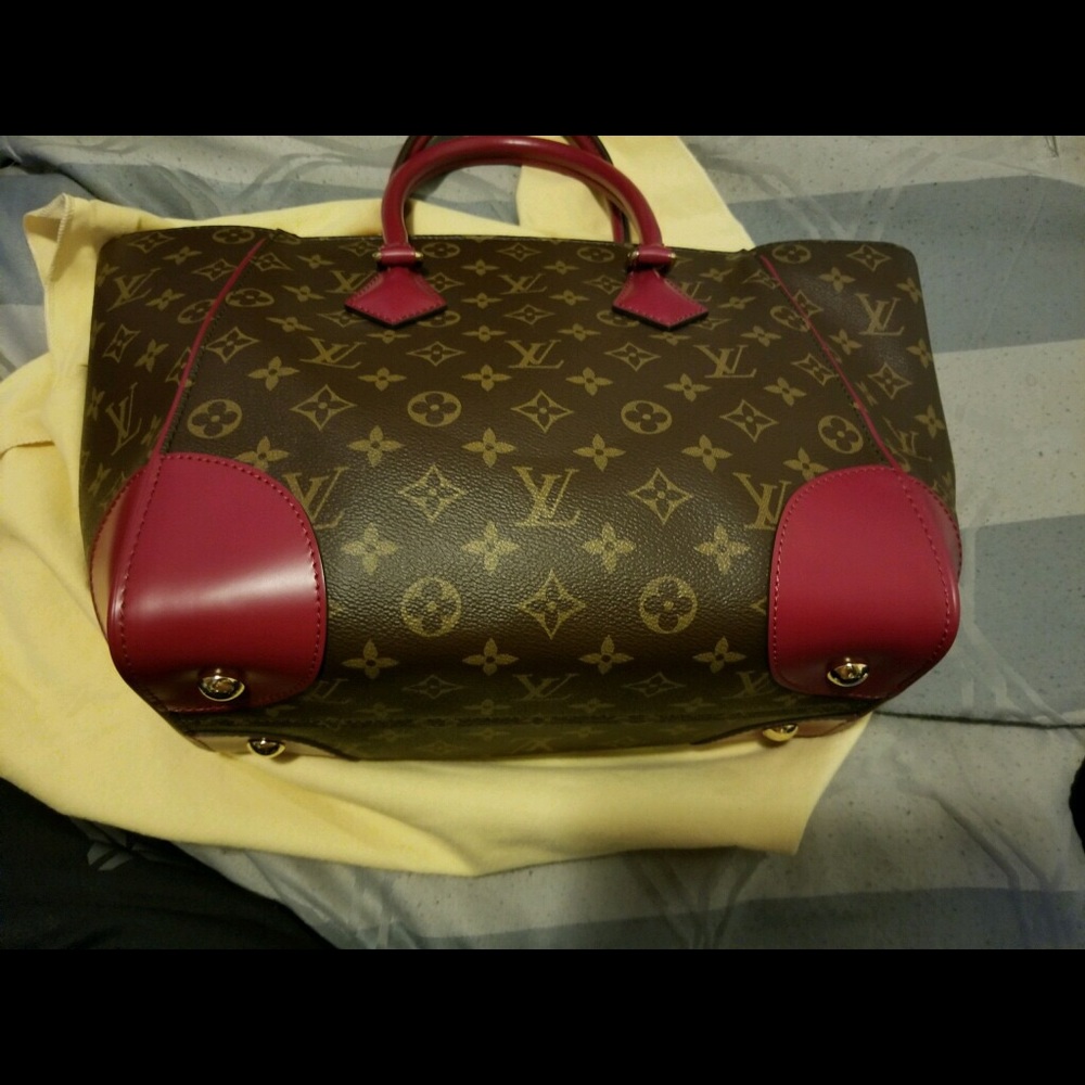 Louis Vuitton phenix mm